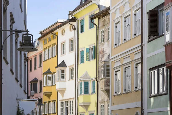 Fachadas Típicas Habitação Cromática Bozen Norte Itália — Fotografia de Stock