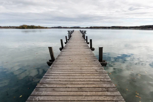 Jetty Woerthsee Tónál Bajorországban Németországban Ősszel — Stock Fotó