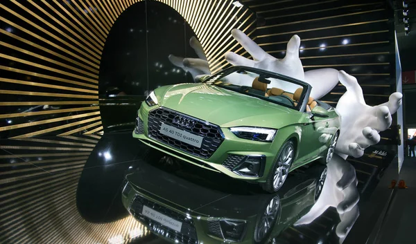 Нова Audi A5 40 Tdi quattro cabriolet car showed at the Frank — стокове фото