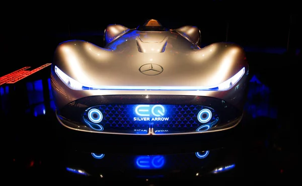 Mercedes Benz спортивний автомобіль. спортивний автомобіль — стокове фото