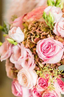 gelin buketi düğün günü