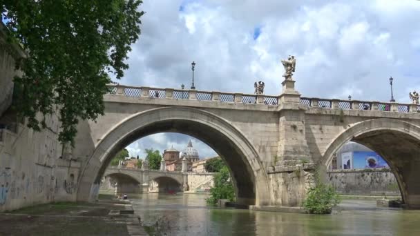 Ρώμη Θέα Της Γέφυρας Και Του Κάστρου Άγγελος — Αρχείο Βίντεο