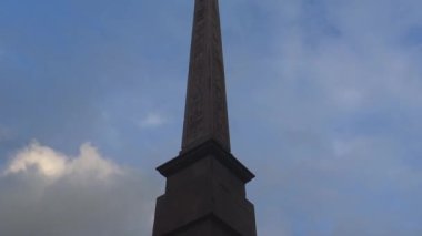 4k 1651.View ve detayları mimar G.L. Bernini tarafından Roma, 16 Mayıs 2018, piazza Navona, dört ırmak Çeşmesi fark.