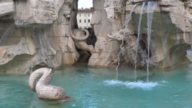 4k 1651.View ve detayları mimar G.L. Bernini tarafından Roma, 16 Mayıs 2018, piazza Navona, dört ırmak Çeşmesi fark.