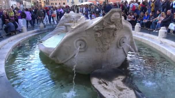 Rom Maj 2018 Turister Vid Fontänen Piazza Spagna Och Trappan — Stockvideo