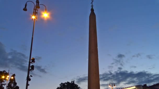 Rom Alter Ägyptischer Obelisk Auf Der Piazza Popolo Zeitraffer — Stockvideo