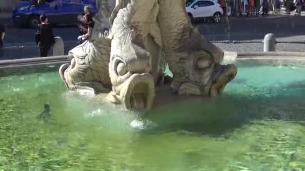 Italia Roma Veduta Dettagli Della Fontana Del Tritone Costruita Nel — Video Stock