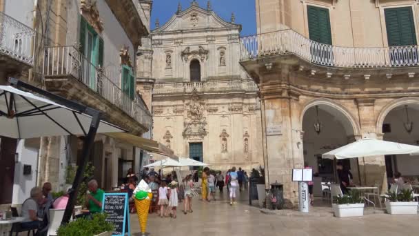 Talya Martina Franca Şehrin Ana Meydanı Turistler Zaman Atlamalı — Stok video