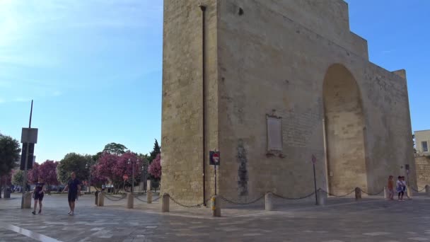 Itália Lecce Porta Nápoles Arco Triunfal Século Xvi — Vídeo de Stock