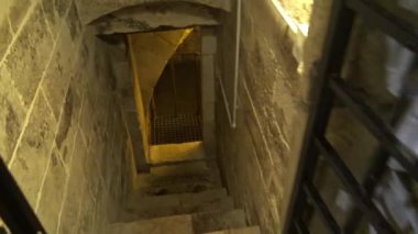 İtalya, Gioia del Colle, Norman-Swabian Castle, 9. yüzyıl. Hapishane detay.