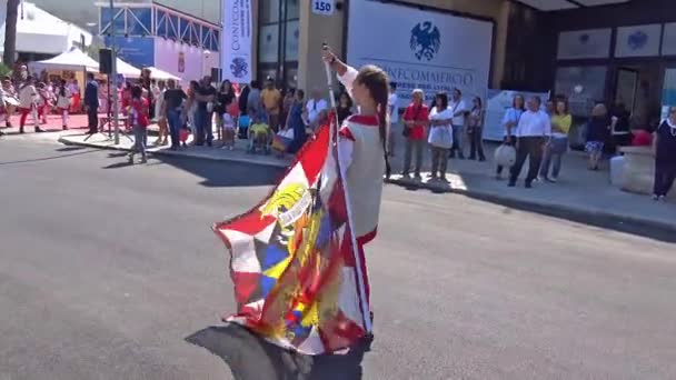 Talya Bari Eylül 2018 Bayrak Milliyetçi Levante Fuarında — Stok video