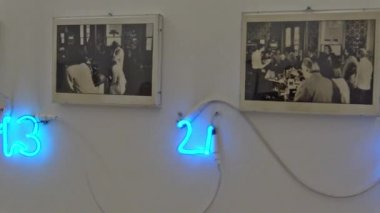 İtalya, Napoli, müze M.A.D.R.E. Çağdaş Sanat Sergisi