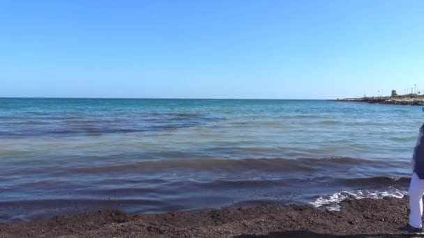 Италия Бари Набережная Пляж — стоковое видео