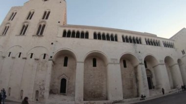 İtalya, Bari, 20 Ekim 2019, bazilika, Aziz Nikolaos, turist ziyaret etti.