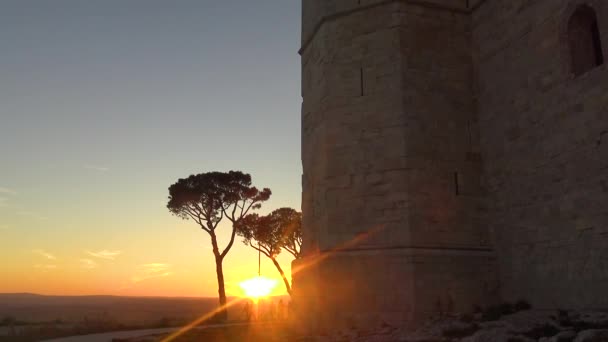 Talya Castel Del Monte Günbatımı Zaman Atlamalı Çevredeki Doğa Panorama — Stok video