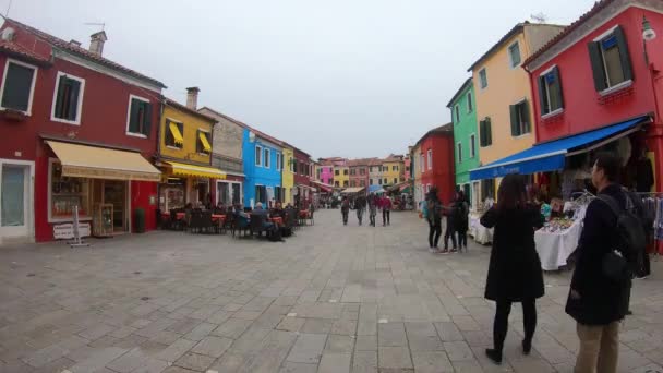 Venice Прохід Туристів Історичному Центрі Острова Бурано Проміжок Часу — стокове відео