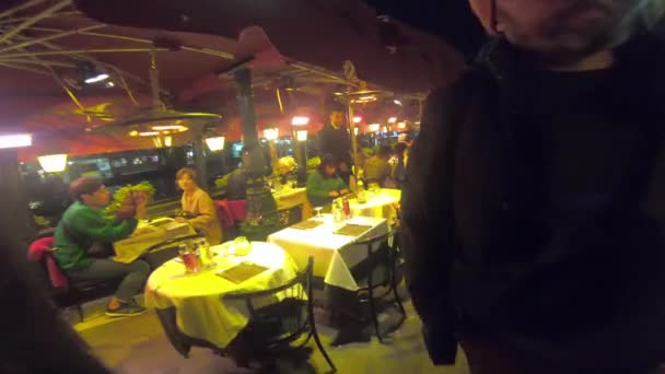 ヴェネツィア 夜の間に大運河上のレストラン — ストック動画