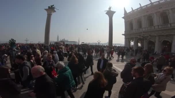 Wenecja Tłum Turystów Podczas 2019 Karnawału — Wideo stockowe