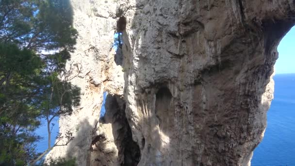 Italien Capri Blick Auf Den Berühmten Naturbogen — Stockvideo