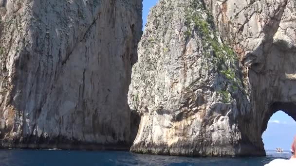 Италия Капри Панорамные Виды Лодки Время Экскурсии Острову — стоковое видео