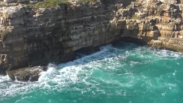 Talya Polignano Mare Monachile Lama Denizi Manzarası — Stok video