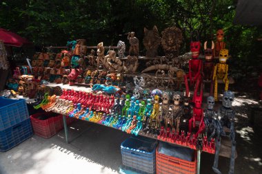 Chichen Itza arkeoloji sahasında bir sokak sanatına yakın.