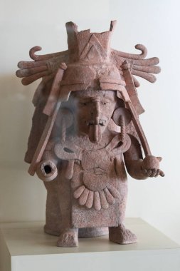 Cancun Maya Müzesi 'nin antika Maya seramik merkezine yakın.