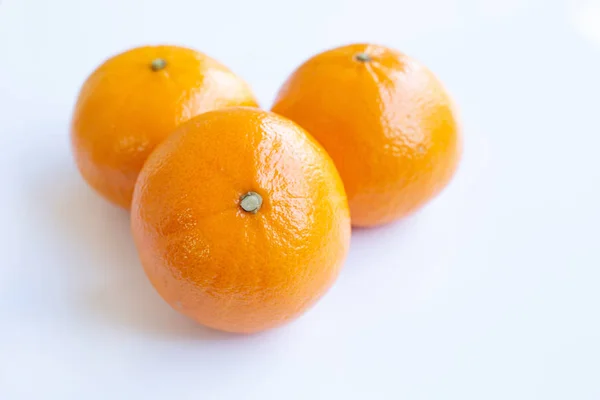 Cítricos Naranja Fresca Aislados Sobre Fondo Blanco — Foto de Stock