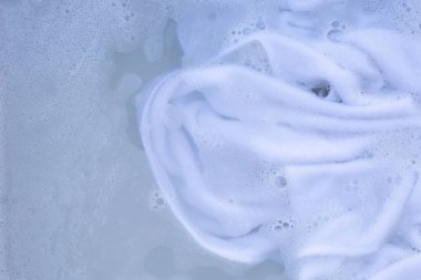 Yıkamadan önce bezi ıslat, beyaz bez.