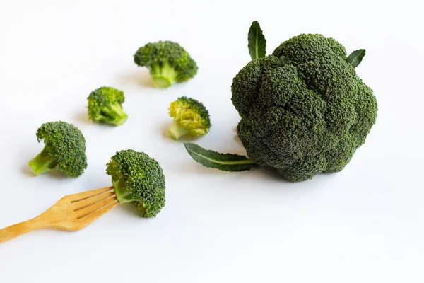 Alimentación Saludable Brócoli Sobre Fondo Blanco — Foto de Stock