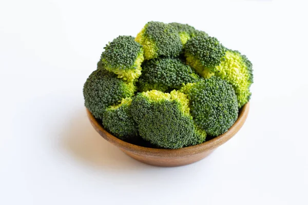 Tazón Madera Brócoli Sobre Fondo Blanco Verduras Ecológicas Saludables — Foto de Stock