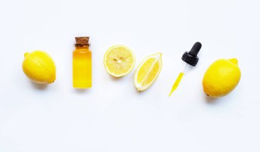 Beyaz limon ile Uçucu yağ.