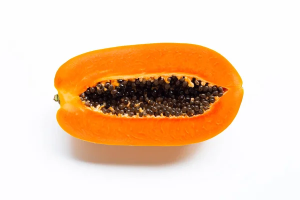 Rijp papaya fruit op witte achtergrond. — Stockfoto