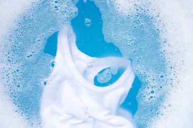 Beyaz çocuk undershirt bebek çamaşır deterjanı su dissol emmek