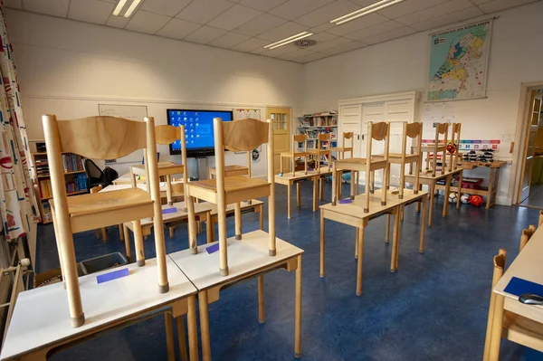 Lege schoolklas van een basisschool — Stockfoto