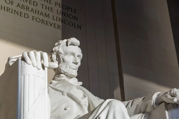 Lincoln memorial Anıtı yakın çekim 