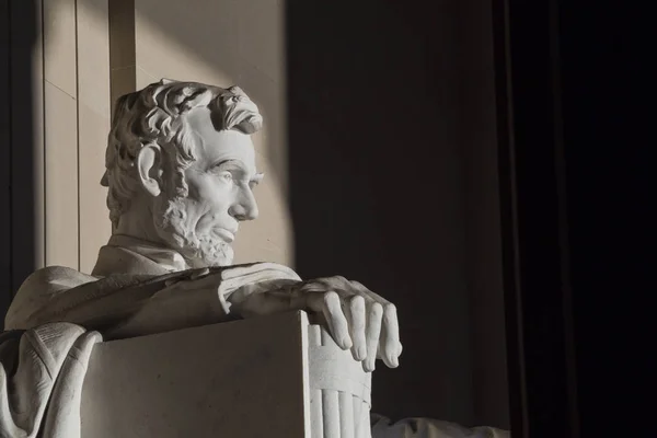 Крупный План Памятника Линкольну — стоковое фото