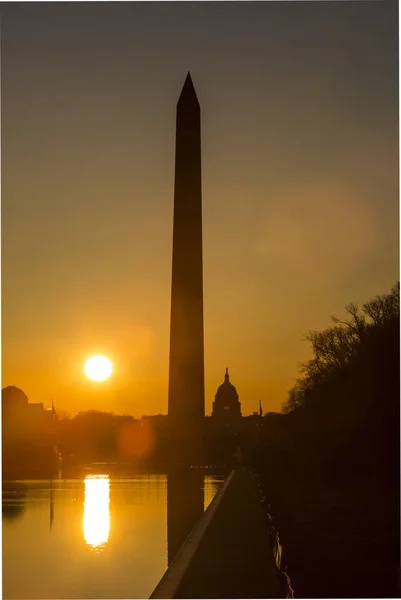 Памятник Вашингтону Рассвете Мемориала Линкольна — стоковое фото