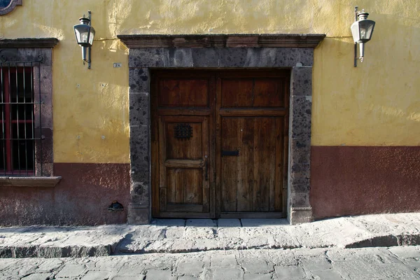 San Miguel Allende Guanajuato México 2019 Una Puerta Estilo Típico —  Fotos de Stock