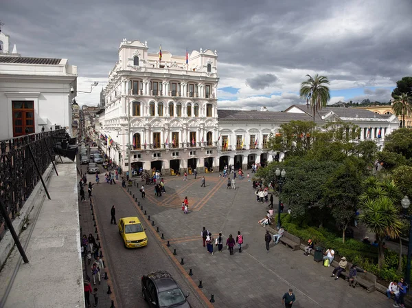 Quito Ecuador 2019 Blick Auf Den Unabhängigkeitsplatz Vom Carondelet Palast — Stockfoto