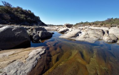 Los Chiorrillos nehri manzarası, Cabalango, Cordoba, Arjantin