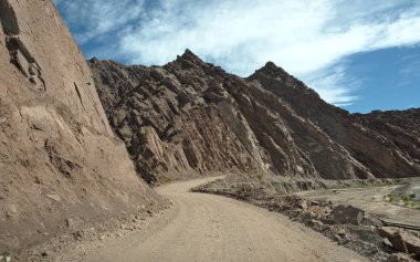 La Rioja eyaleti, Arjantin, doğal rota 76 yanında görünümü. 