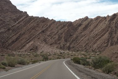 La Rioja eyaleti, Arjantin, doğal rota 76 yanında görünümü. 