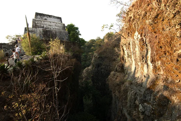 Tepoztlan Morelos Meksika 2019 Tepozteco Tapınak Kalıntıları Tepozteco Dağının Tepesinde — Stok fotoğraf