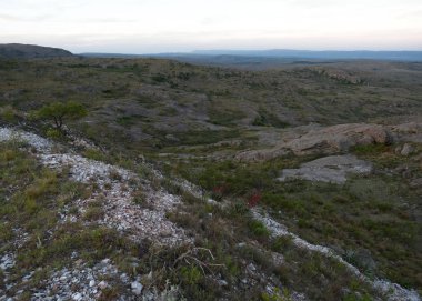 Cerro Blanco rezerv görünümü, Cordoba Eyaleti Tanti ve Los Gigantes yakın, Arjantin.