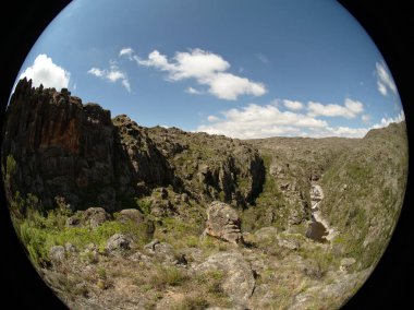Cerro Blanco rezerv görünümü, Cordoba Eyaleti Tanti ve Los Gigantes yakın, Arjantin.