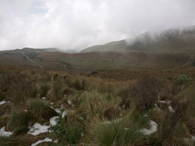 Pichincha yanardağı panoramik görünümü, quito hemen tarafında bulunan, hangi doğu yamaçları, Pichincha, Ekvador etrafında sarar.