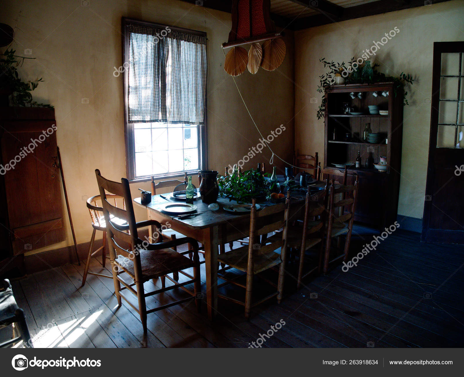 Baton Rouge Louisiana Usa 2019 Cabin Interior Lsu Rural Life