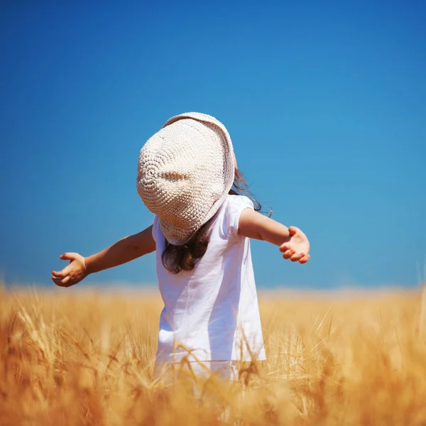 Happy Girl Walking Golden Wheat Enjoying Life Field Nature Beauty — Stock Photo, Image