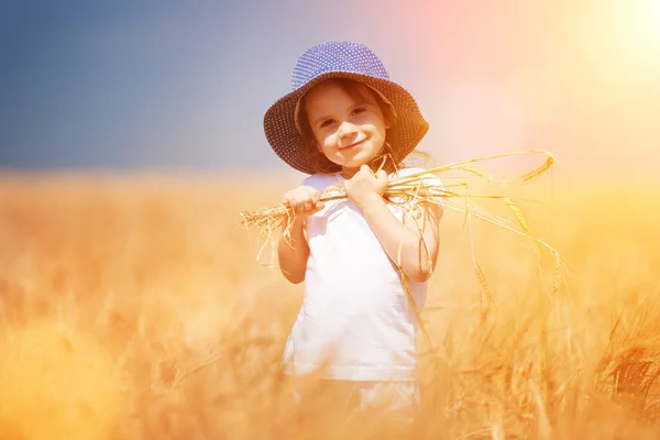 Happy Girl Walking Golden Wheat Enjoying Life Field Nature Beauty — Stock Photo, Image